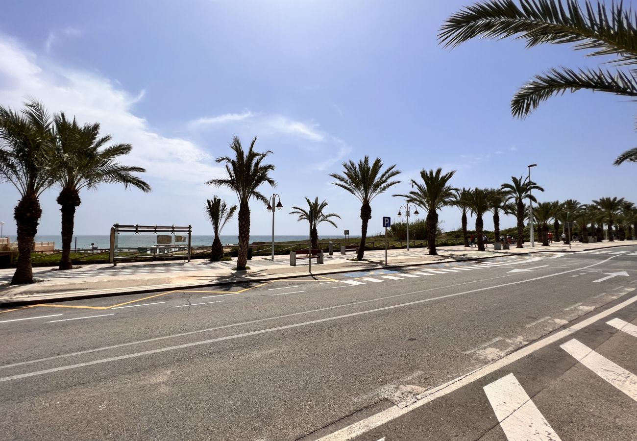 Apartamento en Arenales del Sol - Sun Apartment Los Arenales by United Renters