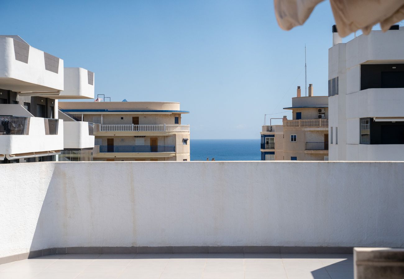 Apartamento en Arenales del Sol - Arenales Bahia Penthouse by Perfectly Rentals