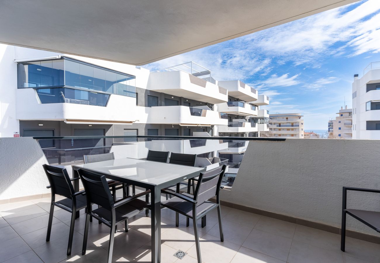 Apartamento en Arenales del Sol - Arenales Bahia Penthouse by Perfectly Rentals