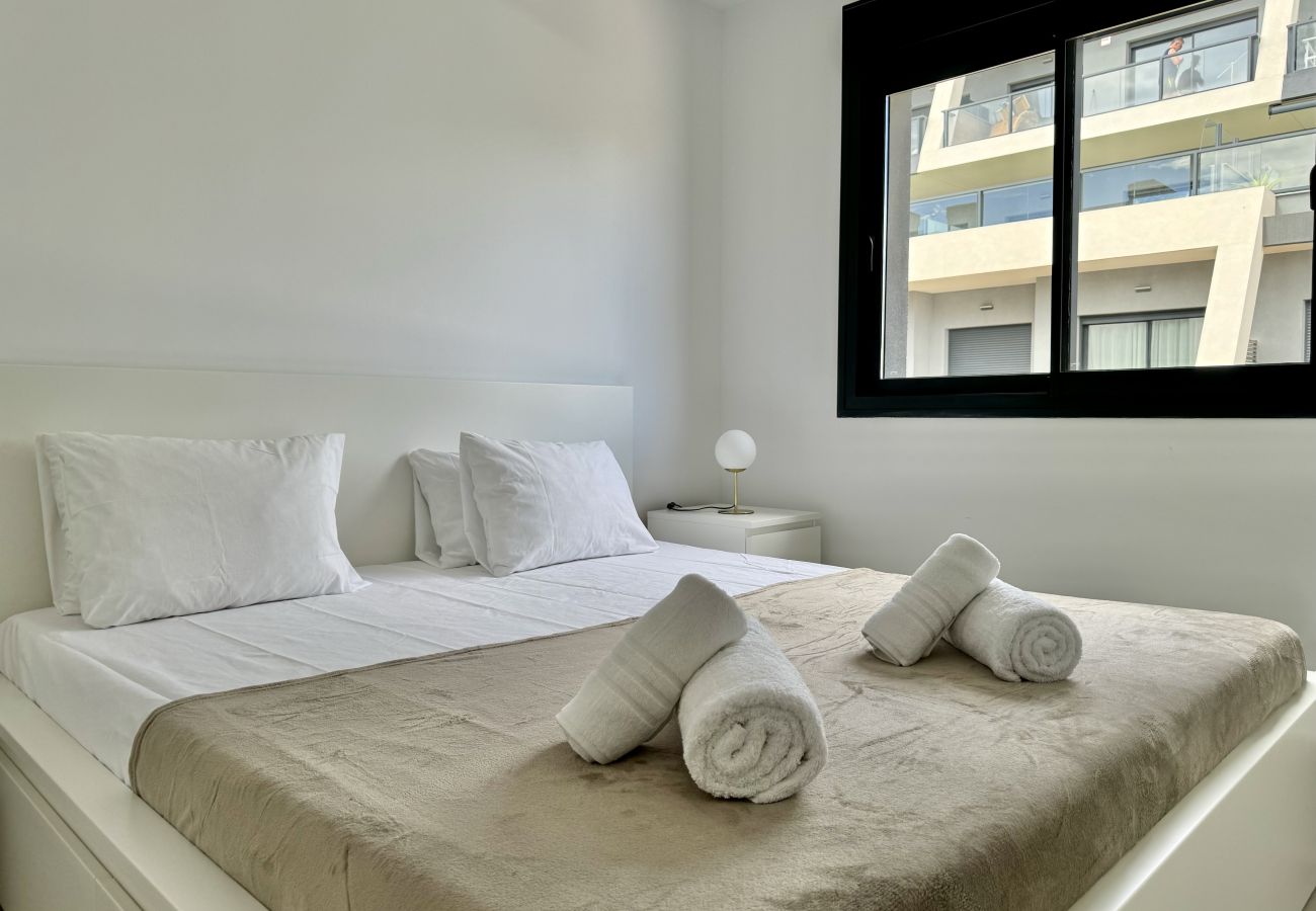 Apartamento en Gran Alacant - ICONIC by United Renters