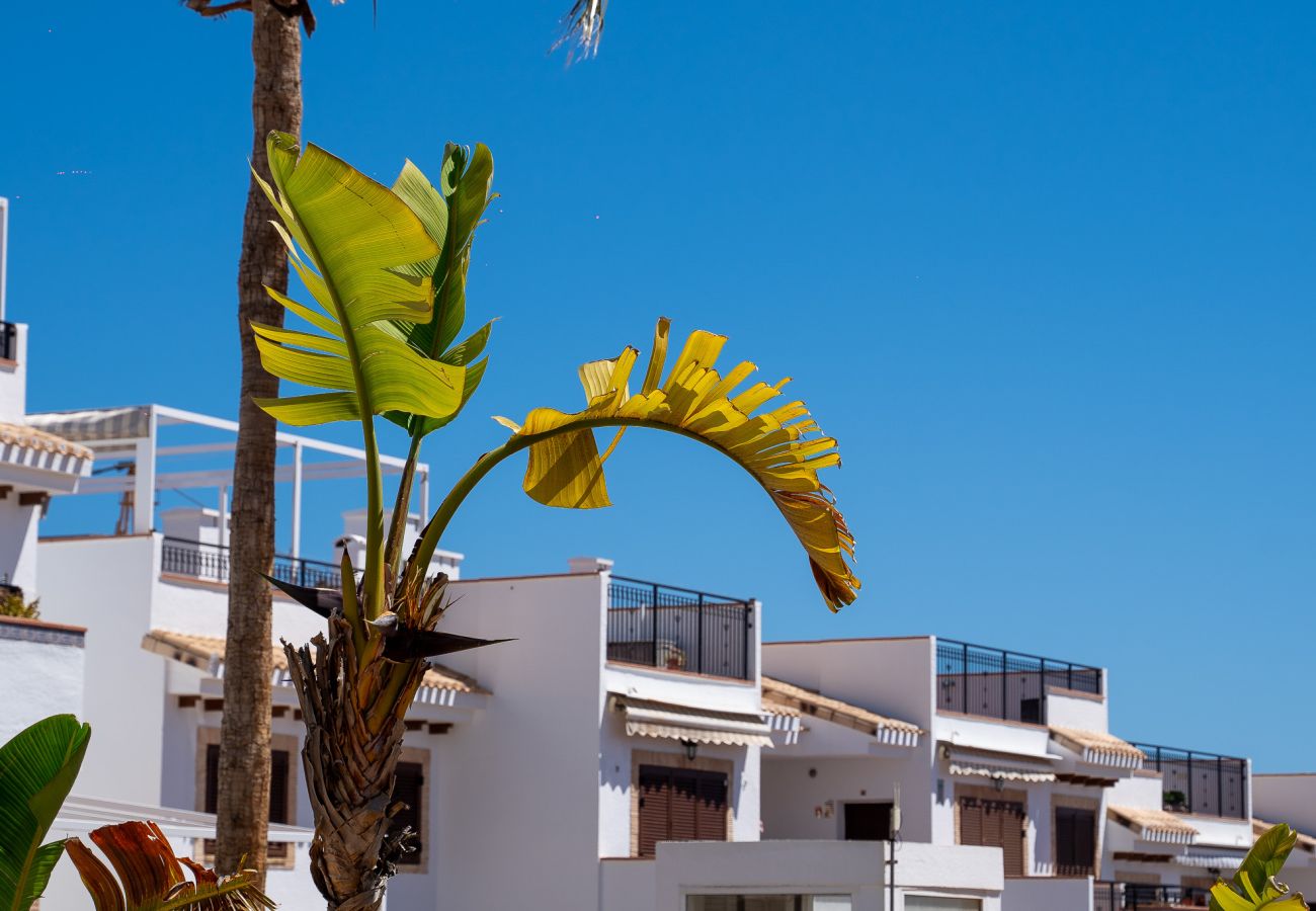 Bungalow en Torrevieja - Pura Vida Beach Apartment by Perfectly Rentals