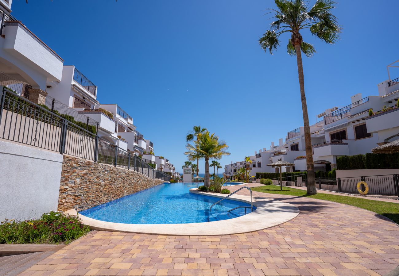 Bungalow en Torrevieja - Pura Vida Beach Apartment by Perfectly Rentals