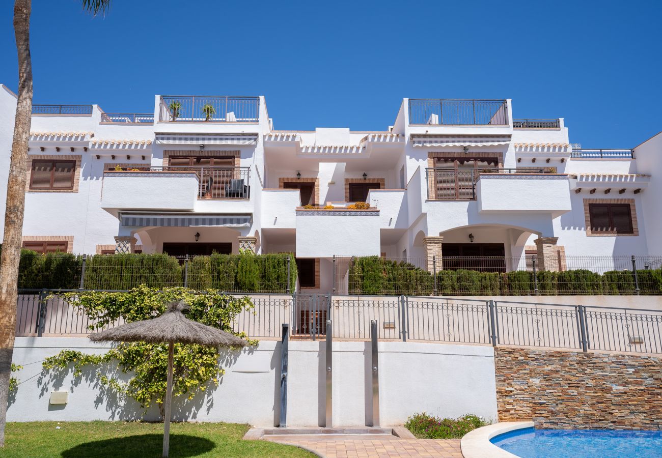 Bungalow en Torrevieja - Pura Vida Beach Apartment by Perfectly Rentals