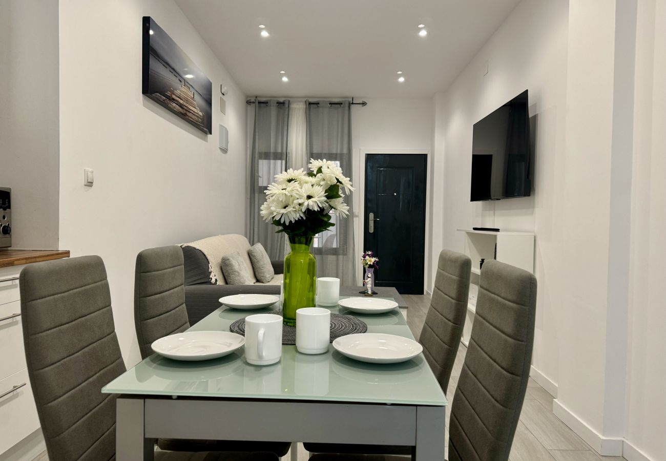 Apartamento en Alicante - Alcalá Galiano 81 by United Renters