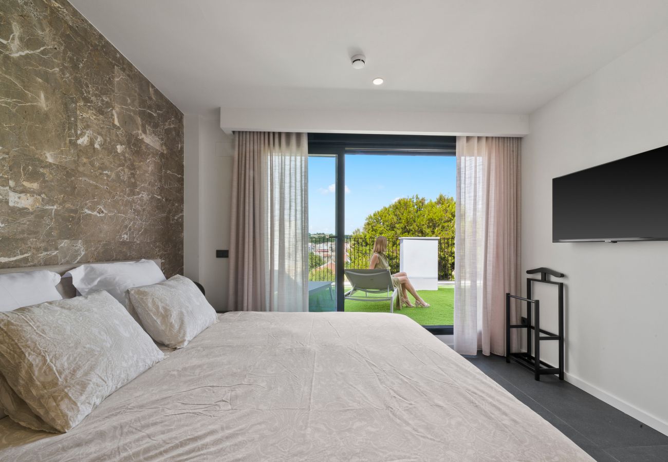 Apartahotel en Alicante - TQ Penthouse Suites