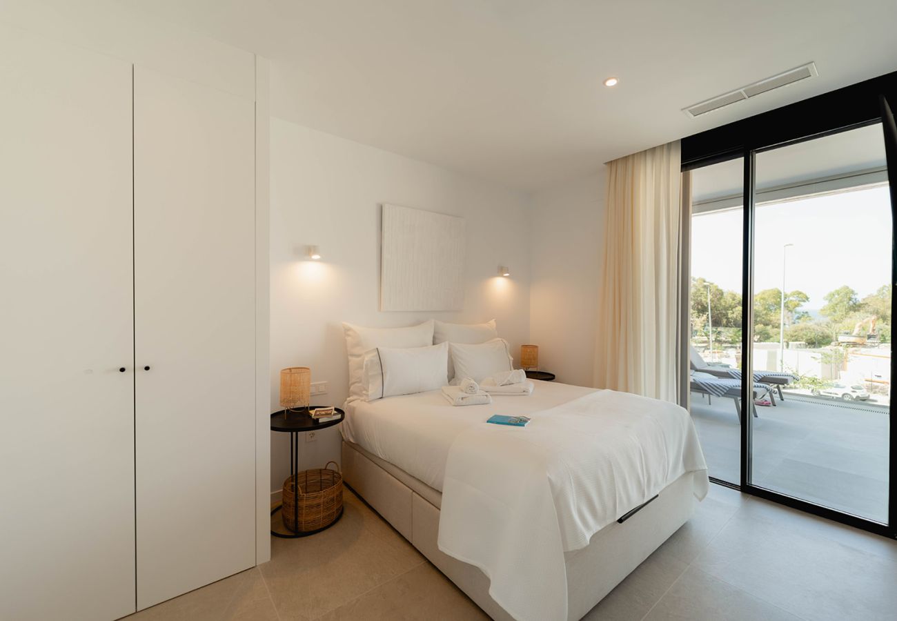 Apartahotel en Villajoyosa - PureSea by United Renters 0.2