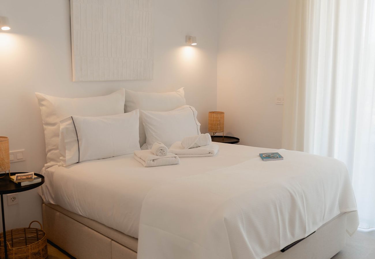 Apartahotel en Villajoyosa - PureSea by United Renters 0.2