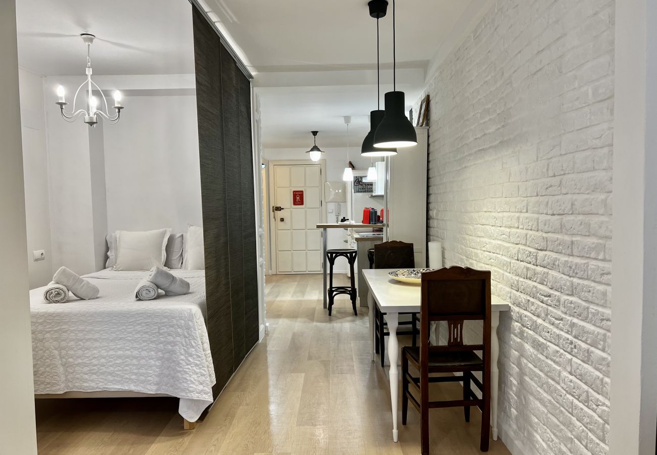 Studio in Alicante / Alacant - Bazan 20 by United Renters