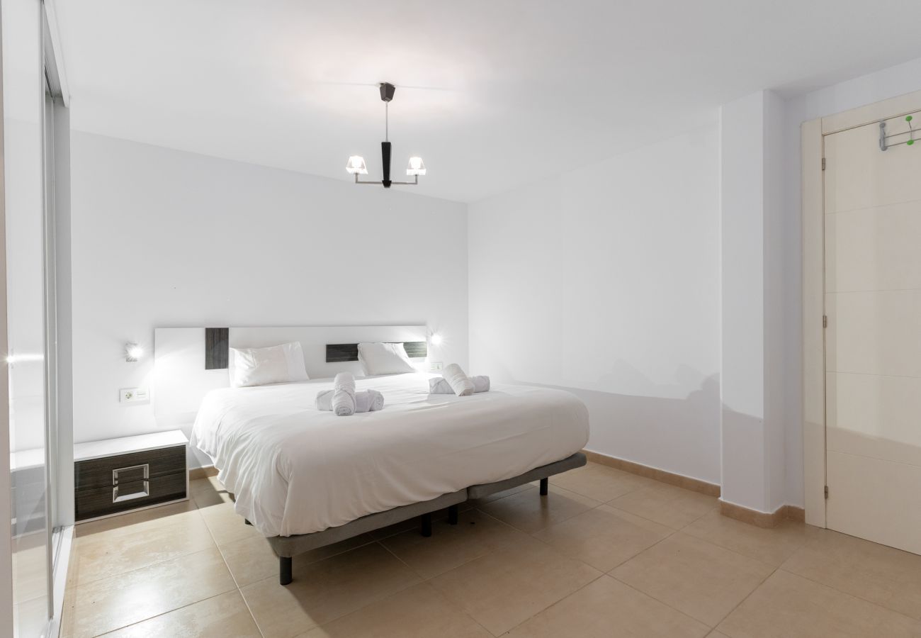 Townhouse in Torrevieja - Gandhi White Villa by Perfectly Rentals