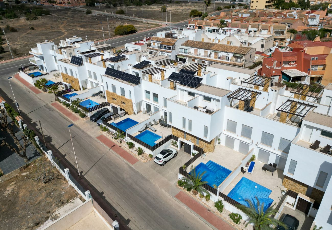 Townhouse in Torrevieja - Gandhi White Villa by Perfectly Rentals