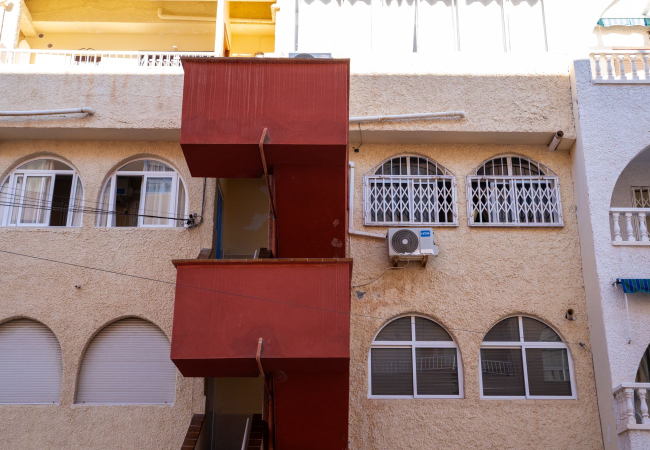 Apartment in Torrevieja - Beach Apartment Green Terrace La Mata