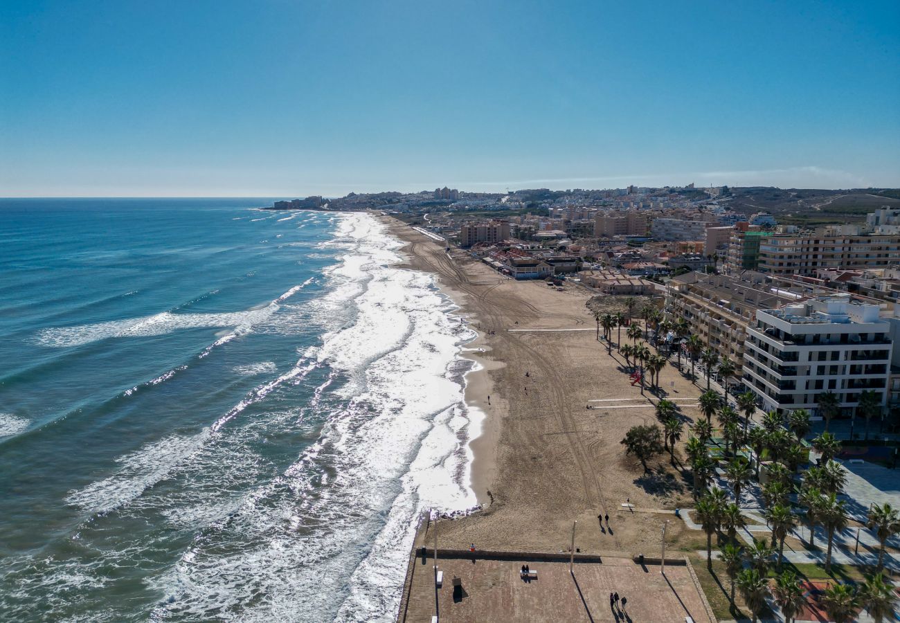 Apartment in Torrevieja - Beach Apartment Green Terrace La Mata