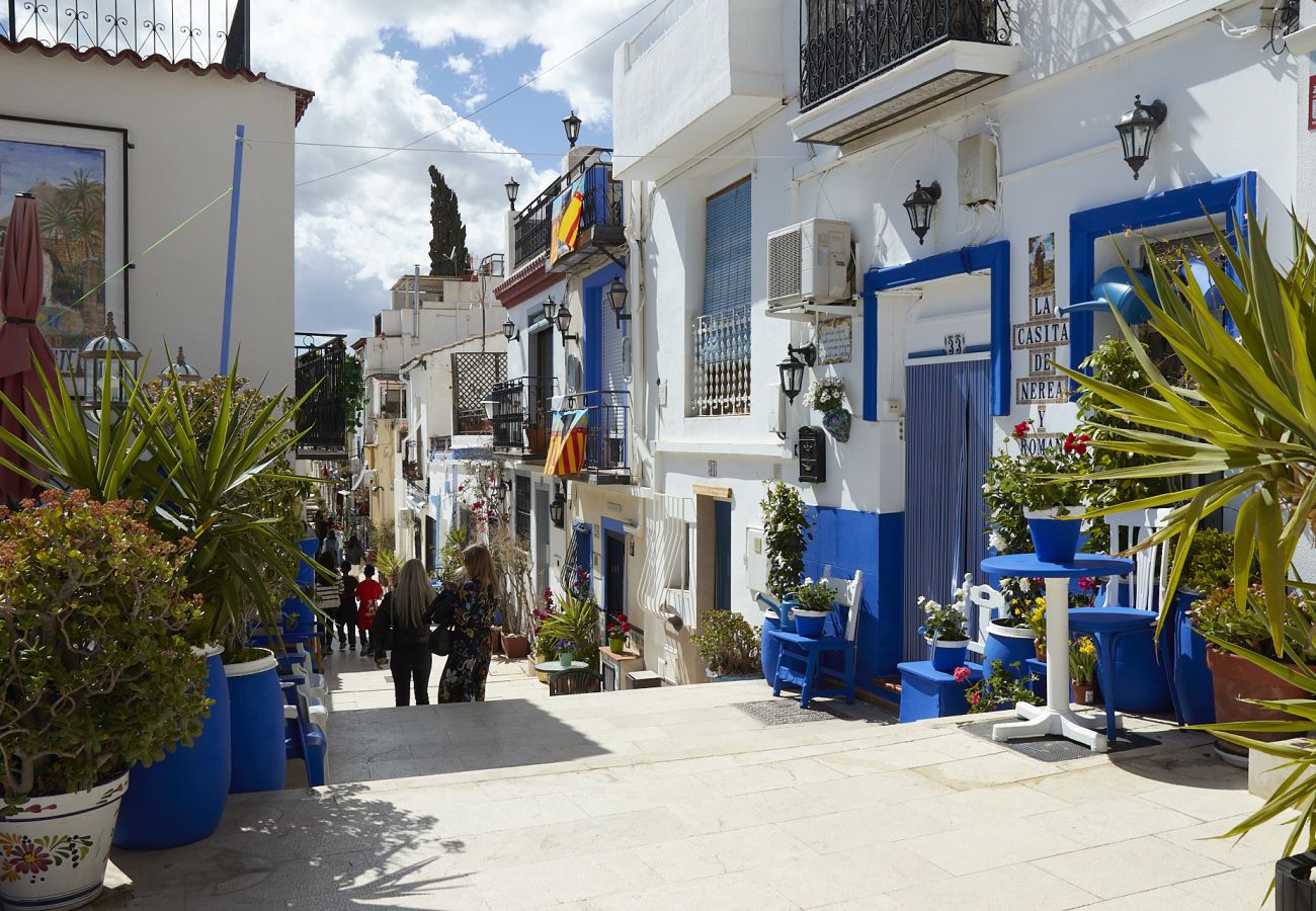 Apartment in Alicante / Alacant - Casa En Las Rocas