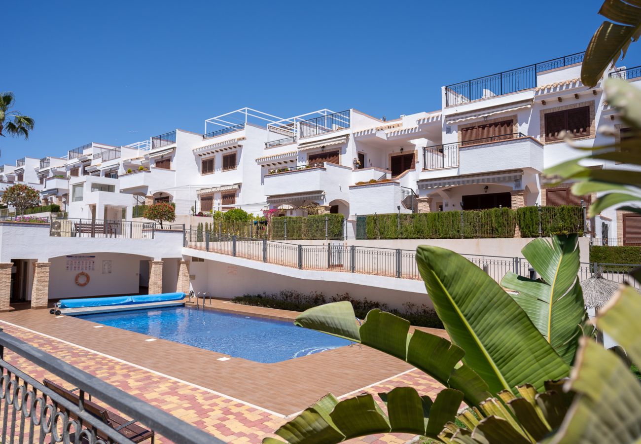 Bungalow in Torrevieja - Pura Vida Beach Apartment by Perfectly Rentals