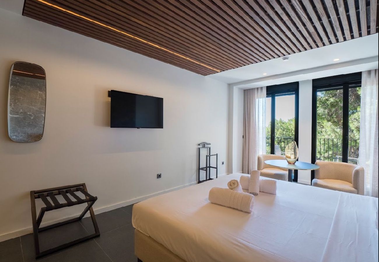 Aparthotel in Alicante / Alacant - TQ Suites 2.2