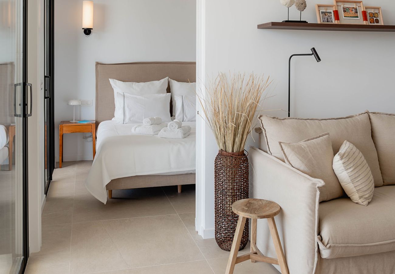 Aparthotel in Villajoyosa - PureSea by United Renters 1.2